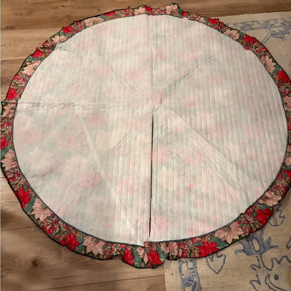 Vintage Christmas Tree Skirt Poinsettia Pomegranate Quilted Ralph Lauren Style